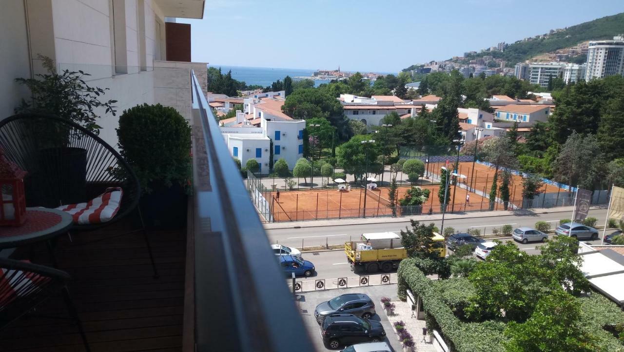 Red Lux Apartment Budva Exterior foto
